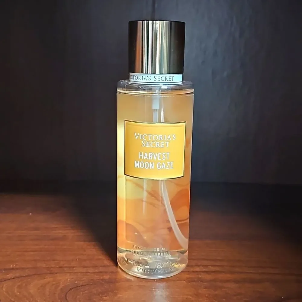 Victoria's Secret Harvest Moon Gaze Fragrance Mist.
